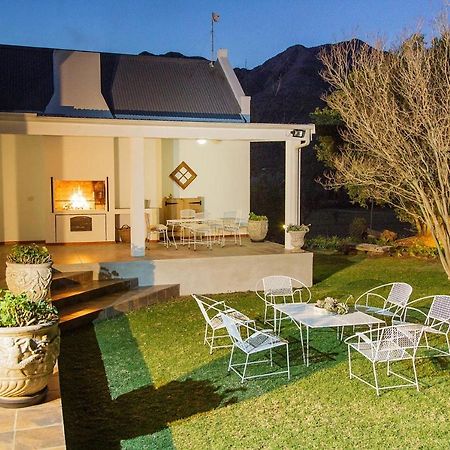 Blue Lily Retreat Bed and Breakfast Matjiesrivier  Exteriör bild
